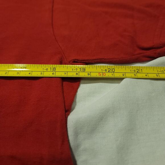 NHL Chicago Blackhawks #19 Toews Graphic Hockey T Shirt Mens Size Medium M Red - Picture 8 of 9